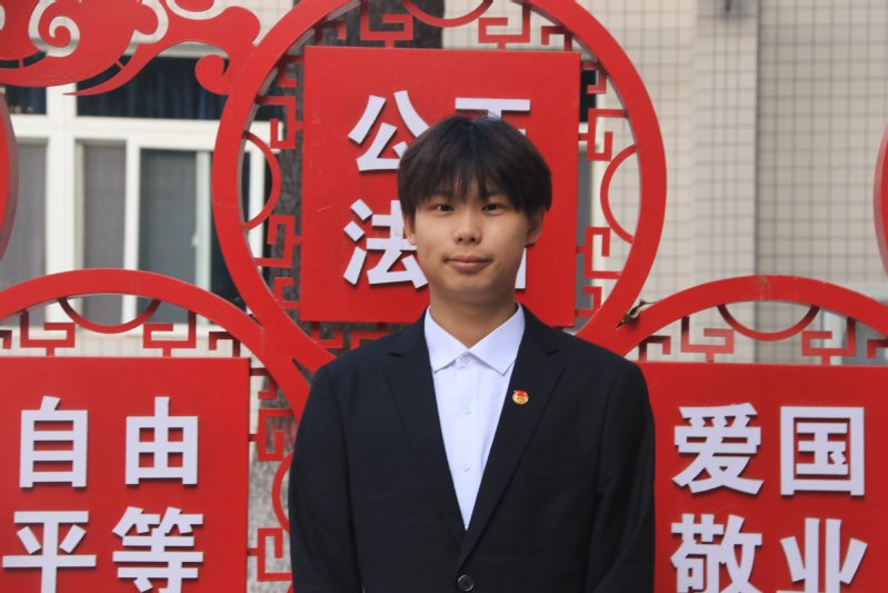 本页围绕「世界杯携手e星体公布官方合